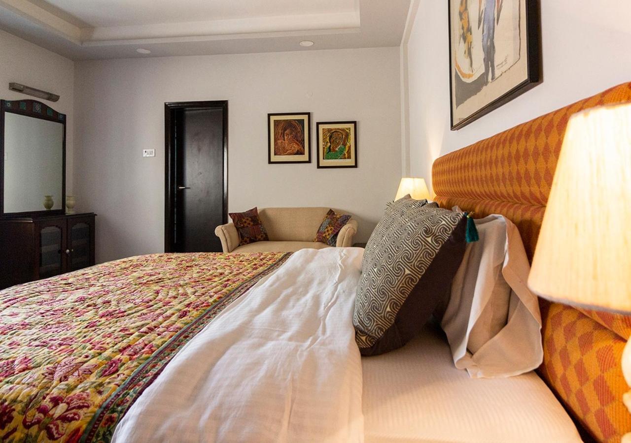 Neelam Bed & Breakfast 加尔各答 外观 照片
