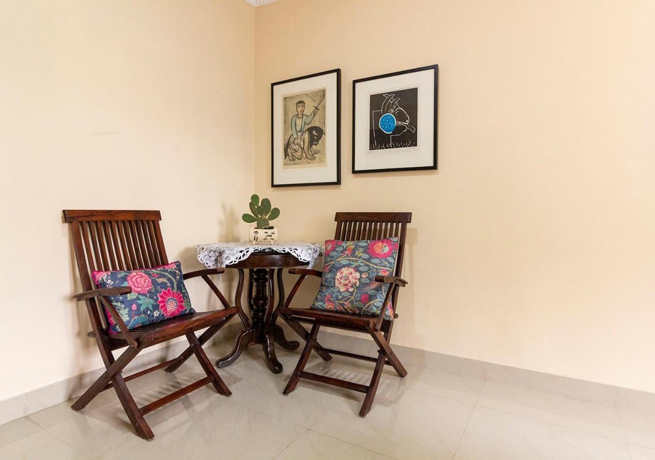 Neelam Bed & Breakfast 加尔各答 外观 照片